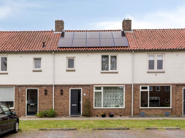Meester Berninkstraat 15, Denekamp