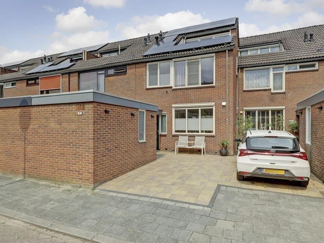 Merel 5, Ridderkerk