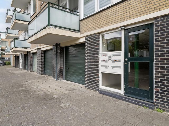 Van Anrooystraat 307, Ridderkerk
