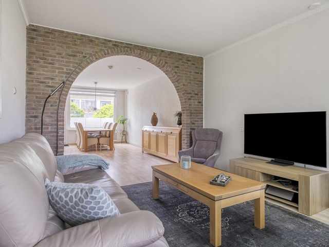 Van Anrooystraat 307, Ridderkerk