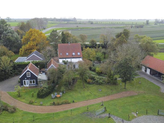 Zuiddijk 14, Dreischor