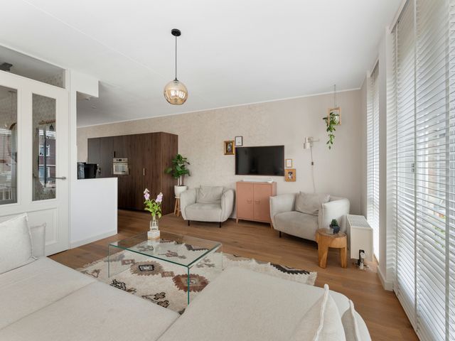 Westeind 50, Papendrecht