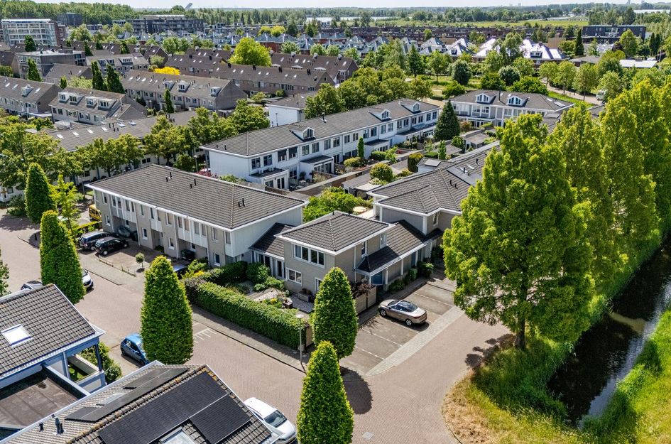 Cor van Osnabruggelaan 63