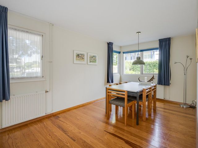 Cor van Osnabruggelaan 63, Voorschoten