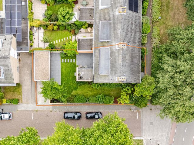 Rouboslaan 28, Voorschoten