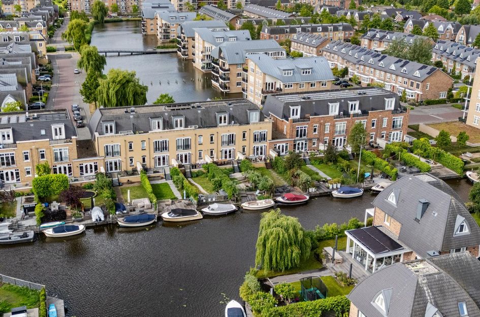 Aagje Dekenkade 45