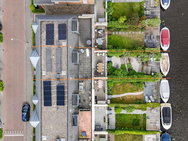 Aagje Dekenkade 45, Voorschoten