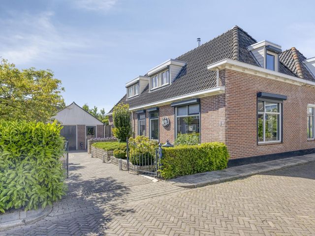 Hoepelweg 8, IJsselmuiden