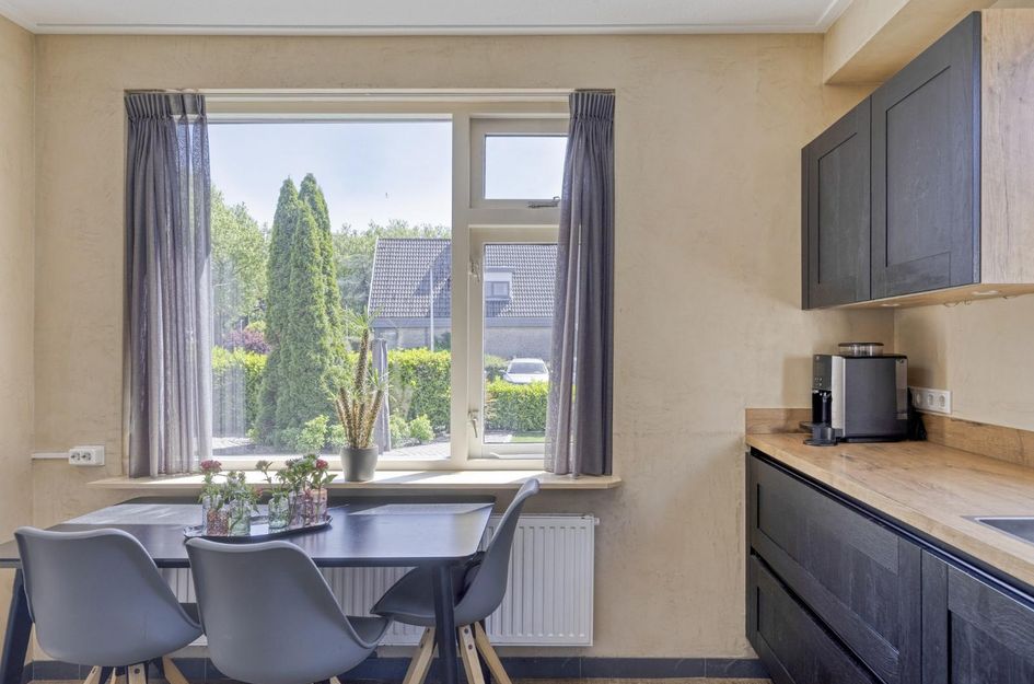 Hoepelweg 8