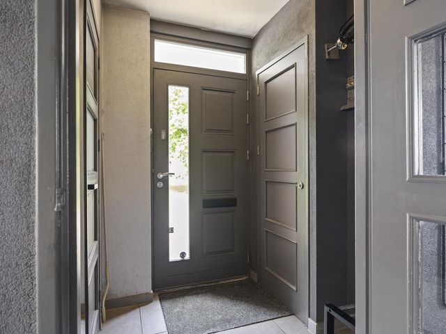 Wierbalg 2807, Julianadorp