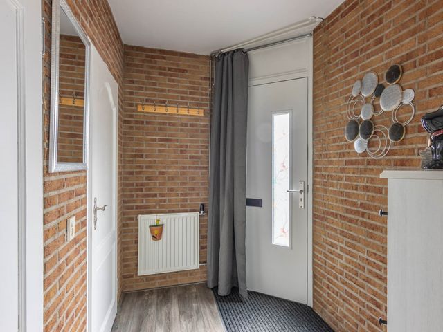 Jachtbuitkreek 11, Spijkenisse