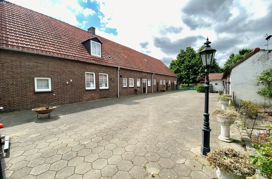 Baakhoven 9