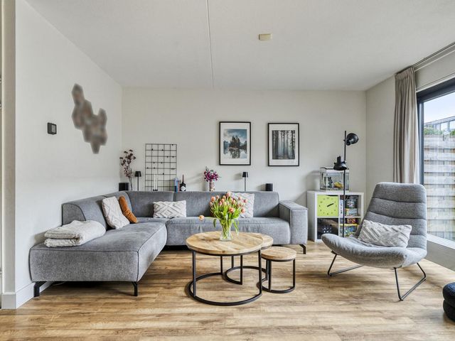 Brielsemeer 54, Barendrecht