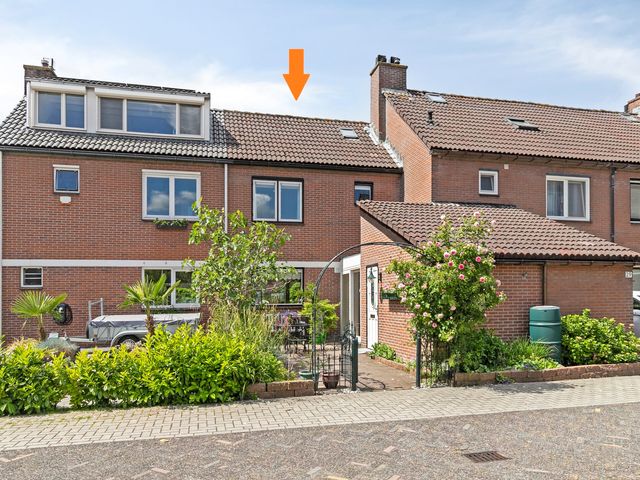 IJsdans 30, Capelle aan den IJssel