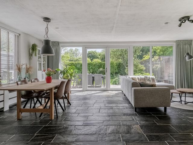 Celsiusstraat 7, Terneuzen