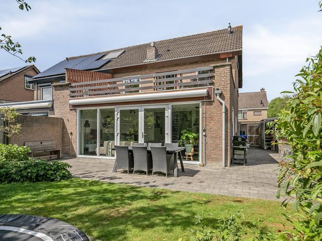 Celsiusstraat 7, Terneuzen