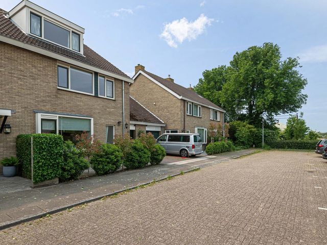 Boekenburglaan 153, Voorhout
