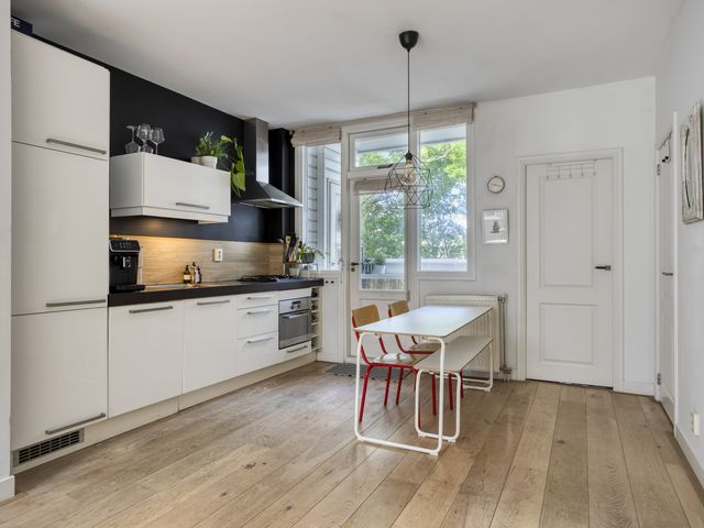 Van Bossestraat 10 2, Amsterdam