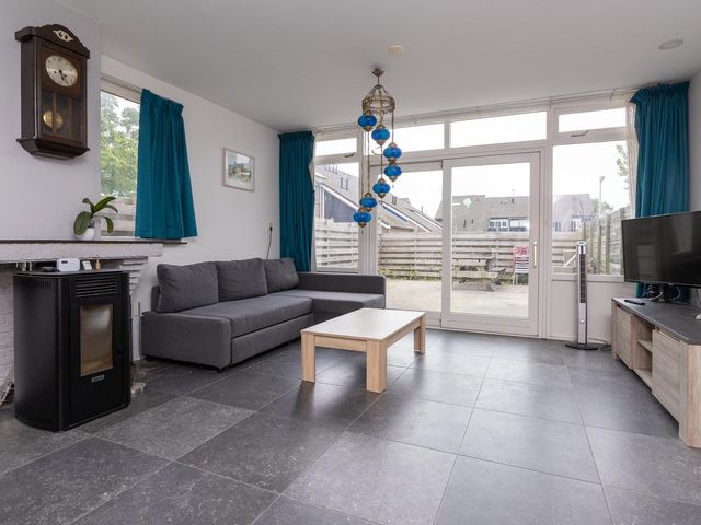 Volkersweg 13, Zwaagdijk-Oost