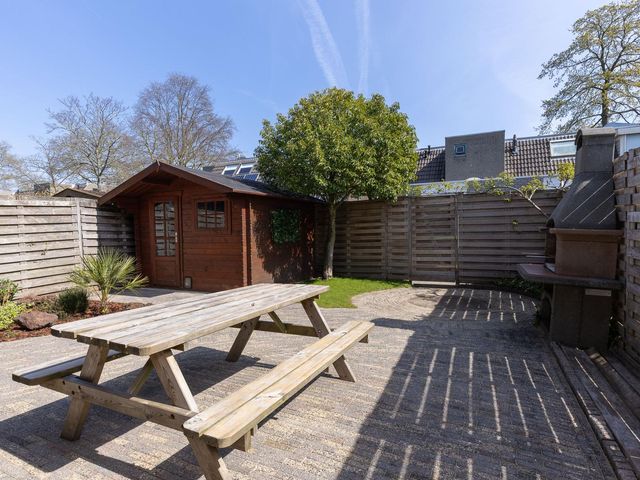 Paardenweide 31, Zwaag