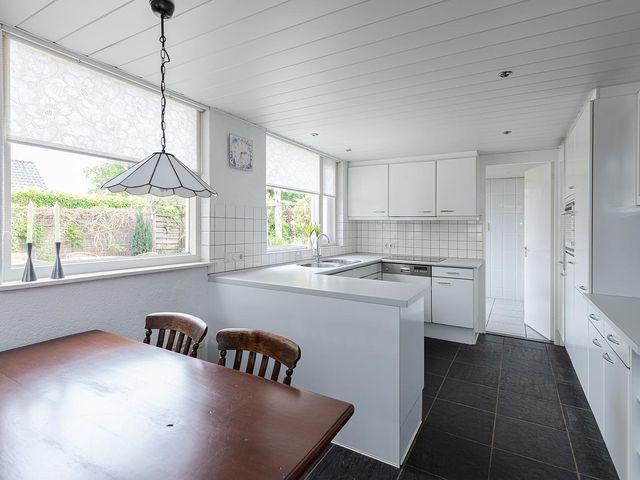 Westeinde 64, Oud-Alblas