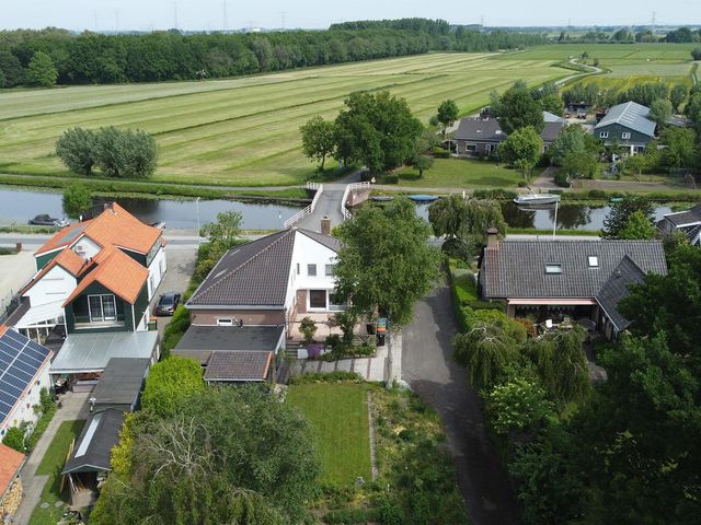 Westeinde 64, Oud-Alblas