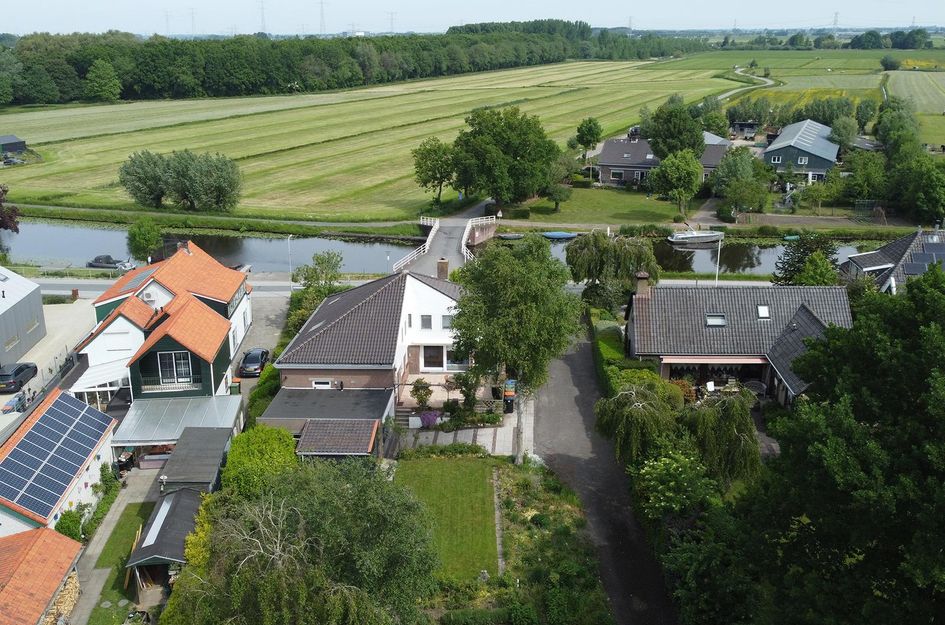 Westeinde 64