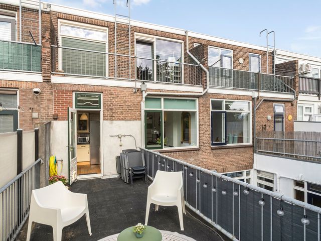Van Dijckstraat 28A, Schiedam
