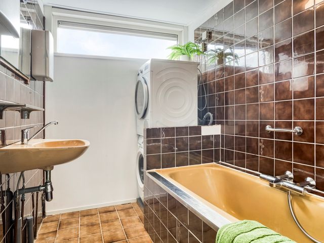 Van Dijckstraat 28A, Schiedam