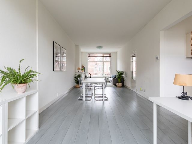 Douzastraat 21, Den Haag