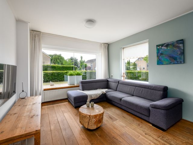 Zuiderveldstraat 49, Joure