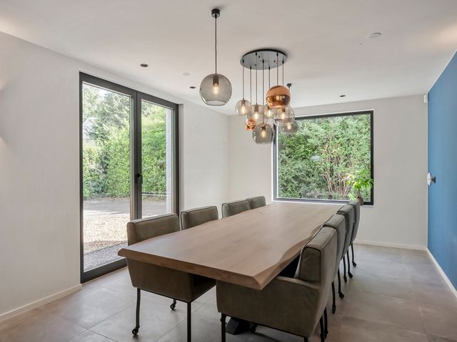Leeuweriklaan 4  , Ravels