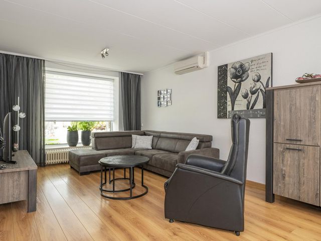 Ruysdaellaan 21, Geleen