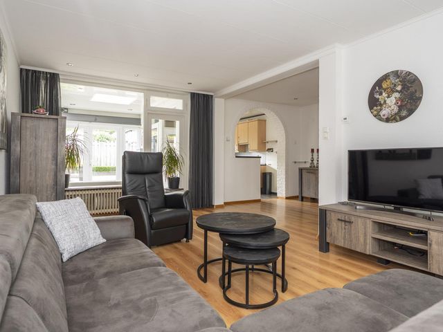 Ruysdaellaan 21, Geleen