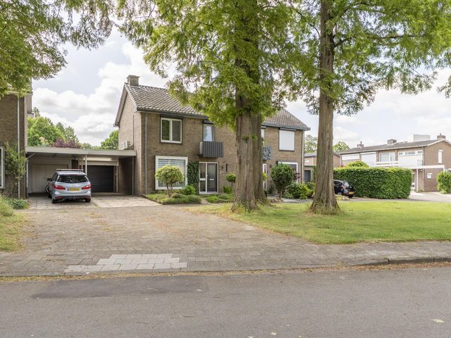 Ruysdaellaan 21, Geleen