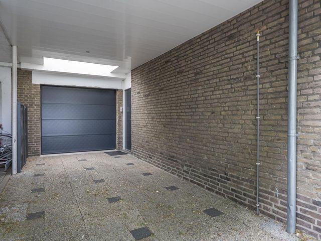Ruysdaellaan 21, Geleen