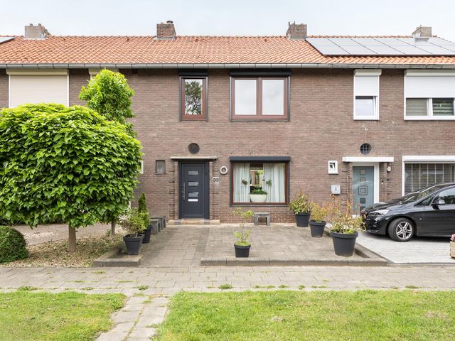 Oleanderstraat 33, Geleen