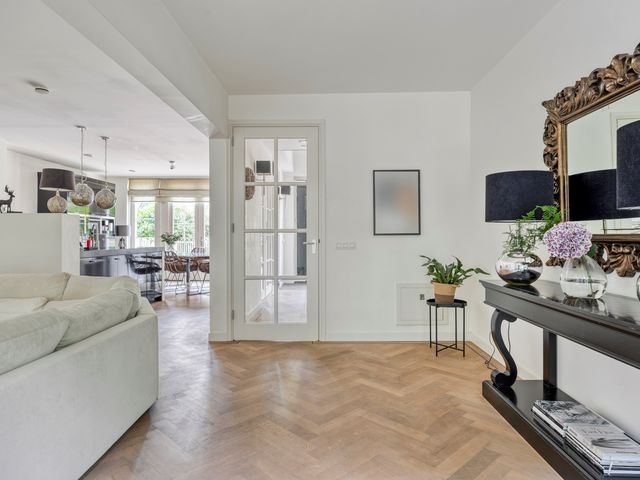 Vleeresteyn 20, Oegstgeest