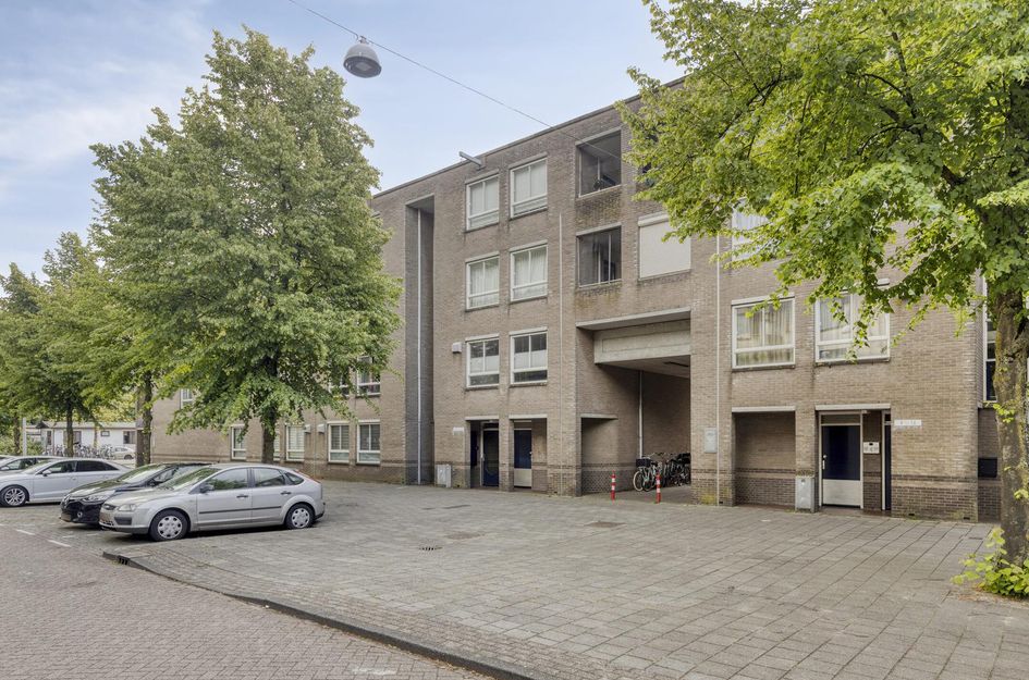 Berthold Brechtstraat 32