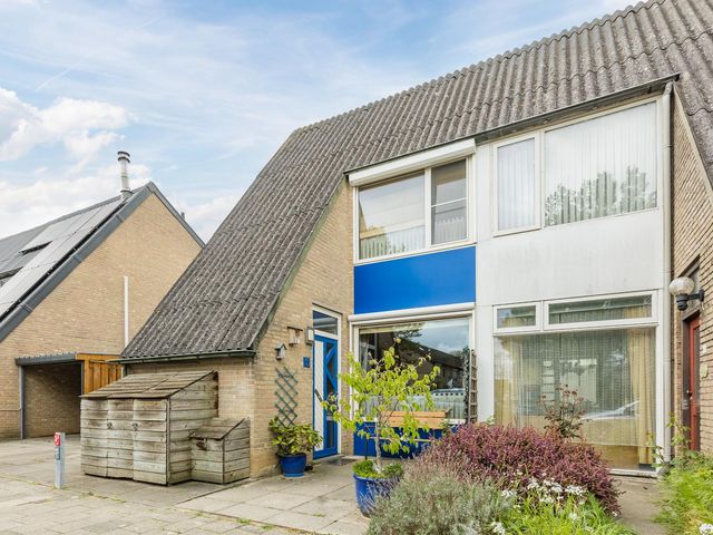 Lingestraat 15, Terneuzen