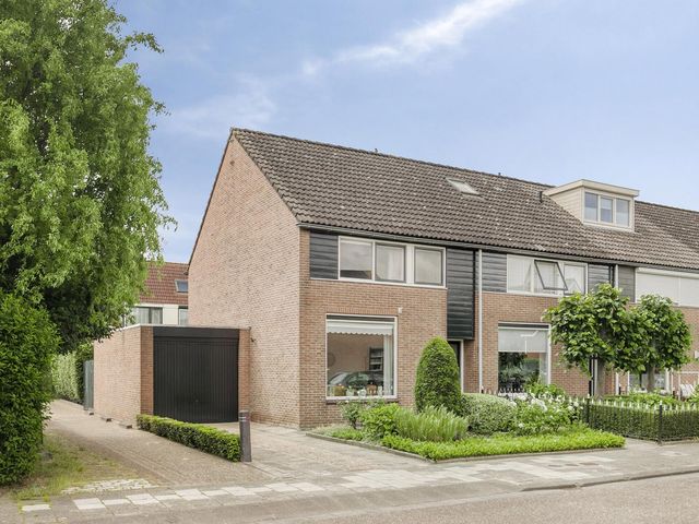 Molendreef 7, Hoek