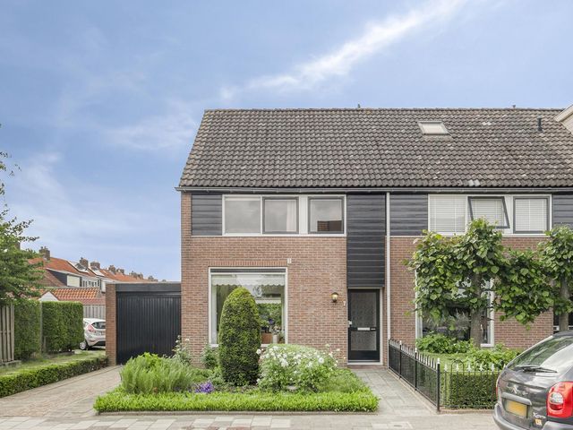 Molendreef 7, Hoek