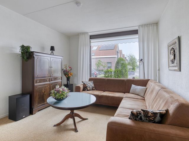 Molendreef 7, Hoek