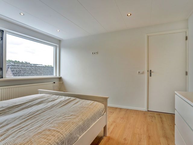 Boegent 4, Reusel