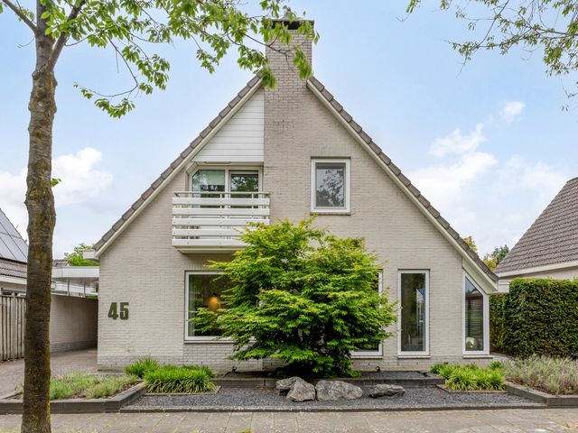 Hopveld 45, Schijndel