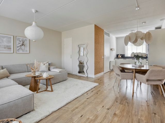 Mangaan 23, Zeewolde