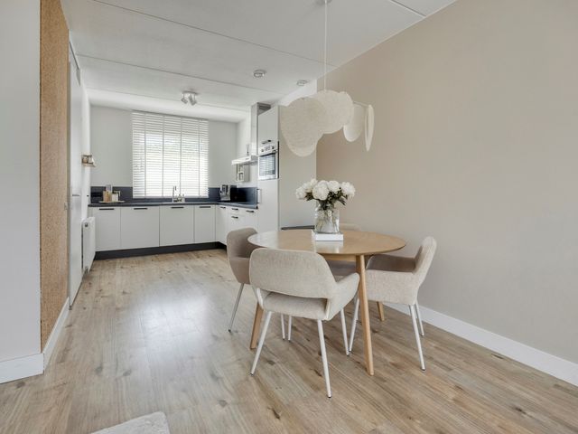 Mangaan 23, Zeewolde