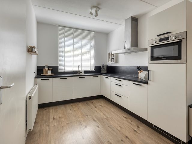 Mangaan 23, Zeewolde