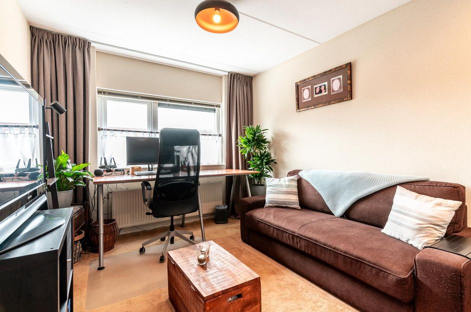 Vooronder 56