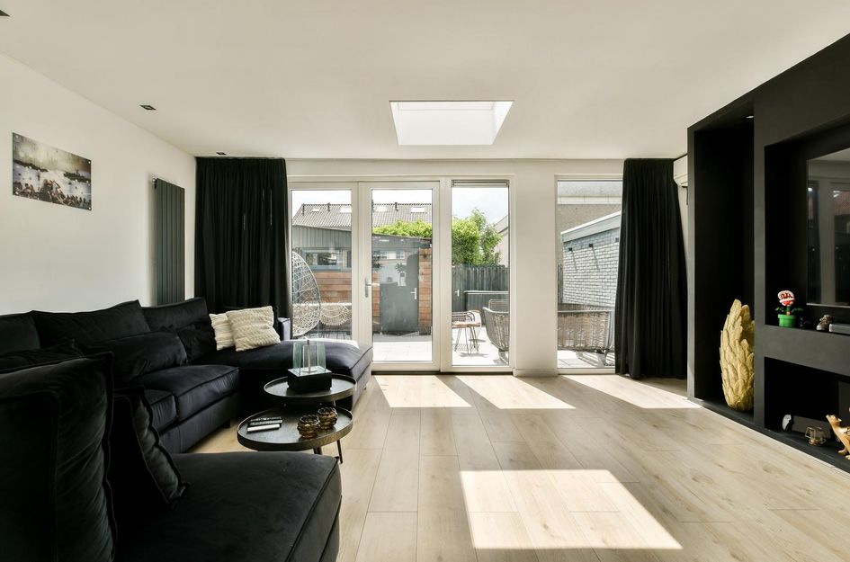Van der Veenstraat 11